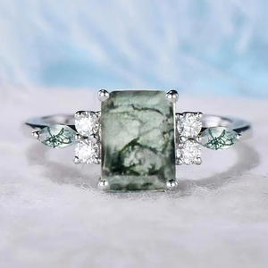 Anillo de Ágata Musgosa A140, Corte Esmeralda, Piedra Natural con Engaste de Puntas, Anillo de Compromiso para Mujer con Gema - Product Image 1