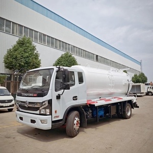 รถดูดสิ่งปฏิกูลดีเซลแบบแมนนวล Dongfeng 4x2 8CBM รถขุดลอกท่อระบายน้ำสำหรับเทศบาล ขาย - Product Image 1