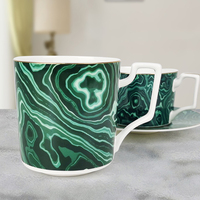 Assiettes Rondes Vertes en Gros, Vaisselle de Luxe en Porcelaine Fine avec Bord Doré, Service de Table Européen en Céramique
