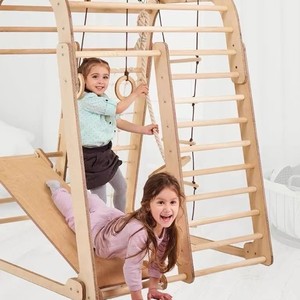 Estructura de juego interior de madera maciza para niños con tobogán y altura ajustable para niños pequeños y niños. - Product Image 3