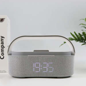 راديو FM أنيق محمول 6 في 1 مع ساعة منبه وشاحن لاسلكي وحامل هاتف - مصباح أنيق ومكبر صوت متعدد الميزات الأكثر مبيعًا - Product Image 2