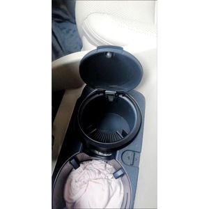 ที่เขี่ยบุหรี่ในรถยนต์ Mercedes-Benz V260 รุ่น 4478100030 แบบพับได้ ถอดออกได้ วัสดุพลาสติก - Product Image 3