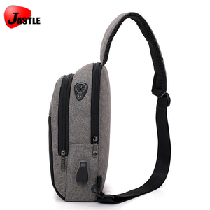 Bolsa de Hombro Ligera y Económica <span class=keywords><strong>al</strong></span> <span class=keywords><strong>por</strong></span> <span class=keywords><strong>Mayor</strong></span>, Bolsa de Pecho Cruzada Personalizada de Moda con Puerto USB, Bolsa de Mensajero Deportiva - Product Image 3