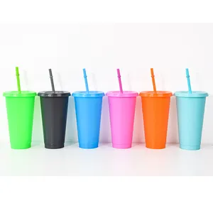 现货2023夏季新款纯色24oz冷杯热卖塑料彩色可回收杯带吸管和盖子定制标志