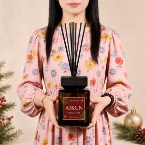 Aikun Pine Balsam Dark Square Glass Natural Rattan <b>Christmas</b> <b>Tree</b> Reed Diffuser Gift Set with Green Box for Holiday Gifts - Product Image 2