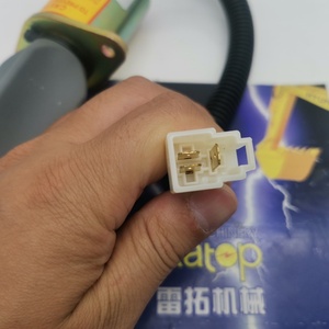 โซลินอยด์วาล์วหยุด4TNE106 12V 425-36117 119807-77800 1753ES-12A3UC5B1S SA-3840-T - Product Image 3
