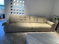 Canapé en cuir véritable de style minimaliste italien moderne, élégantes courbes en forme de col de cygne, confortable et durable, ensemble pour 4 personnes, canapé de salon