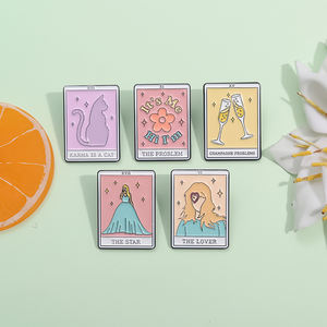 Эмалированный значок-брошь Таро «Любовь» (Карта Луны) — украшение, подарок для фанатов и друзей, оптом - Product Image 2