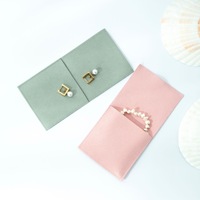 Pochette pliable carrée en microfibre avec logo personnalisé en tissu suédé, fermeture à bouton, sac de rangement réutilisable pour bijoux