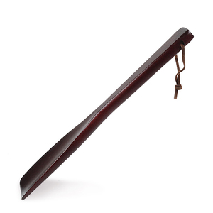 Scarpe all'ingrosso facile da indossare in legno rosso calzascarpe lifter per anziani - Product Image 2
