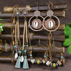 Pendientes bohemios con borlas, pendientes colgantes de aleación de cobre con conchas para mujer, conjunto de joyería para fiesta, pendientes largos con flecos chapados en bronce antiguo - Product Image 3