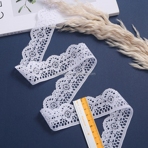 Dentelle décorative en nylon de 4 cm pour vêtements, jouets, textiles funéraires, accessoires et doublure intérieure de cercueil - Product Image 1