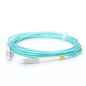 G657A2 Câble de raccordement fibre <span class=keywords><strong>optique</strong></span> Aqua Green Tip clear Garter <span class=keywords><strong>SC</strong></span>/<span class=keywords><strong>APC</strong></span> 1.6mm 3.5m 4m <span class=keywords><strong>Jarretiere</strong></span> <span class=keywords><strong>Optique</strong></span> Fibres Échantillon gratuit - Product Image 3