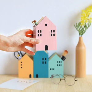 Mini maison de Noël en <span class=keywords><strong>bois</strong></span> gravé en forme d'hexagone pour décoration de ferme et plateau à étages - Product Image 2
