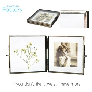 <span class=keywords><strong>3</strong></span> khung kính mở Album ảnh Phụ kiện khung Ảnh hồ quang đồng ép hoa vàng ba khung hình gấp 4x6 - Product Image 5