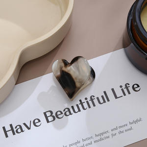 Horquillas para el Cabello de Verano, Nuevas Horquillas Pequeñas de Acetato con Forma de Corazón, Accesorios para el Cabello Trenzado para Niñas, Venta al por Mayor - Product Image 6