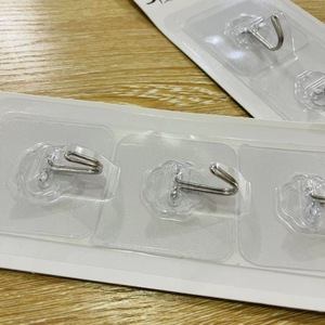 3-pack transparent adhesive <b>hooks</b>, everyday household adhesive <b>hooks</b>, bathroom <b>hooks</b>, no-drill kitchen <b>hooks</b>, one yuan - Product Image 5