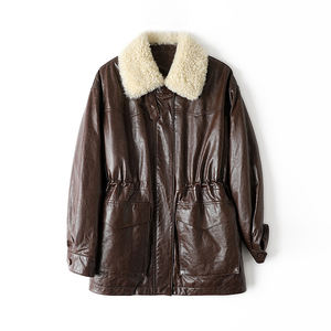 Manteau en <span class=keywords><strong>duvet</strong></span> <span class=keywords><strong>pour</strong></span> femme avec col amovible en fourrure d'agneau cirée à l'huile 566, 90% <span class=keywords><strong>duvet</strong></span> d'oie - Product Image 6