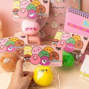Juguete de Plástico Blandito con Expresiones Divertidas para Apretar, Antiestrés de Rebote Lento, Bolsa Sorpresa Portátil Mini Fidget - Product Image 2