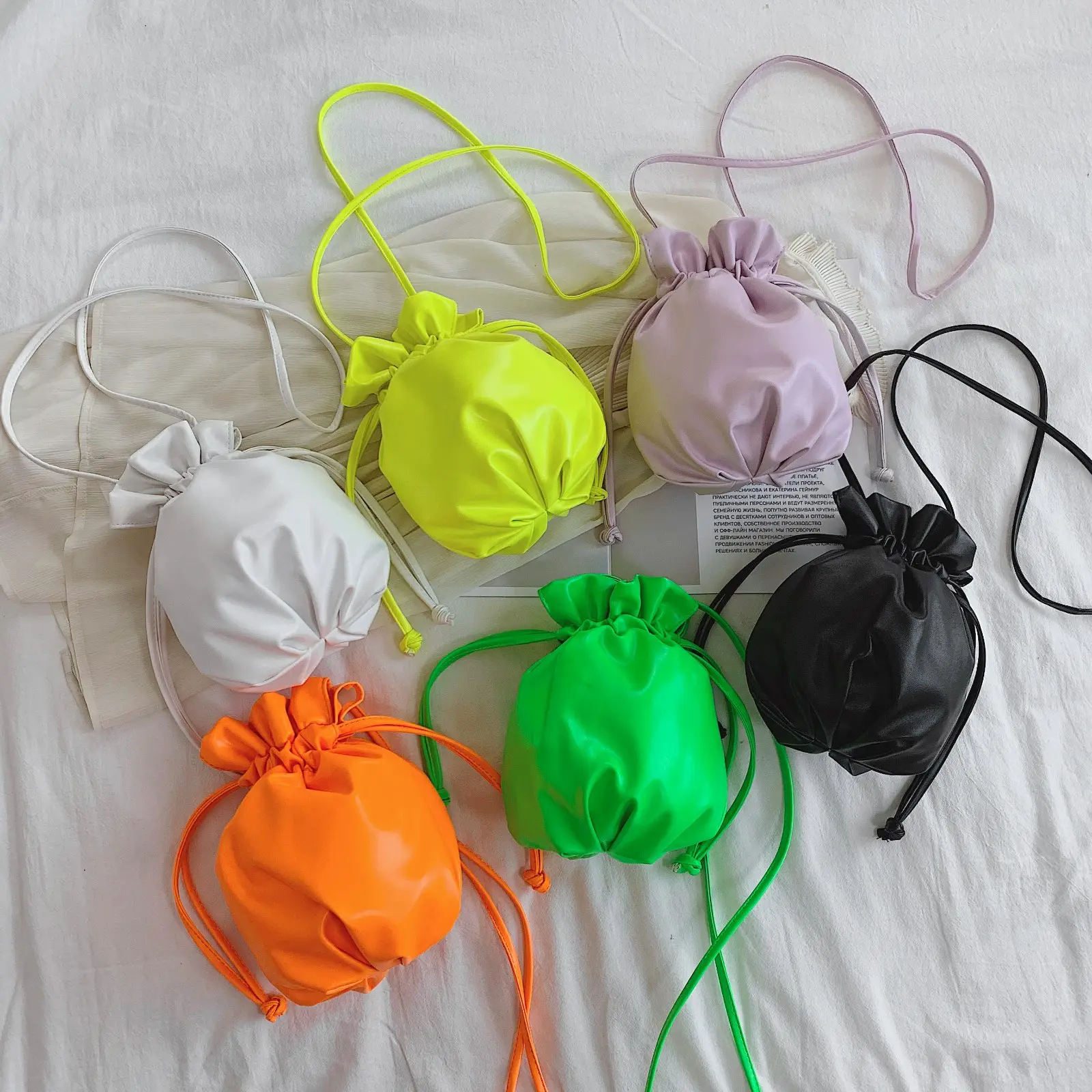 Bolso de cubo de cuero sintético liso con cordones para chicas adolescentes, bolsa de bola color verde neón naranja, moda de verano 2020