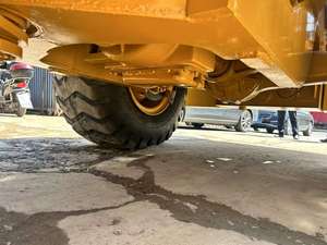 รถตักล้อยาง Caterpillar CAT966H มือสองแท้ พร้อมเครื่องยนต์ CAT 195 กิโลวัตต์ รับน้ำหนักได้ 6 ตัน เครื่องจักรก่อสร้าง - Product Image 4