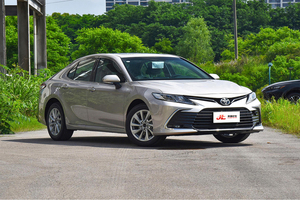 Camry 2024 de Segunda Mano en Stock, Volante a la Izquierda, Neumáticos R16, Asientos de Tela, Sedán Híbrido, Económico y Popular en el Sudeste Asiático y Oriente Medio - Product Image 4