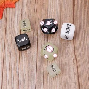 Dados sexuales divertidos para parejas con letras en inglés, diseño de posturas de amor, <span class=keywords><strong>juego</strong></span> auditivo, impermeables, 16x25mm, blanco/negro - Product Image 3