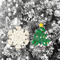 Badge métallique personnalisé Arbre de Noël, moulé sous pression, simple face, électroplaqué, imprimé numériquement, avec attache clip, pour vêtements et souvenirs
