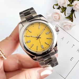 Reloj de pulsera informal de cuarzo para mujer, con esfera rosa, correa de acero inoxidable, diseño nuevo, para uso diario. - Product Image 3