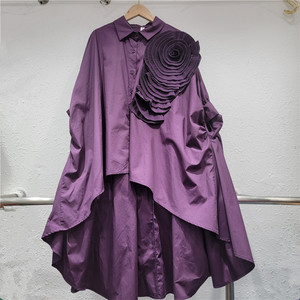 2025 estiva all'ingrosso nuova moda Casual irregolare manica <span class=keywords><strong>a</strong></span> <span class=keywords><strong>pipistrello</strong></span> camicia da donna fiore Stereo - Product Image 2