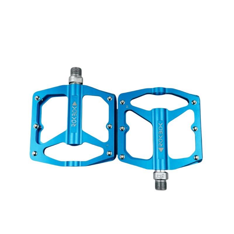 สีฟ้าอ่อน