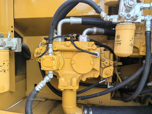 Grandes pelles hydrauliques sur chenilles Caterpillar CAT320D2L de 20 tonnes Cat320 320D pelleteuses à godets d'occasion - Product Image 4