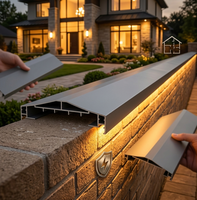 Capot mural en aluminium LED étanche pour protection supérieure des clôtures extérieures