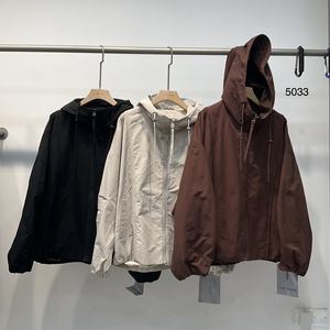 เสื้อแจ็คเก็ตผ้าควิลท์ลำลองคุณภาพสูงสำหรับฤดูใบไม้ร่วง แบบยูนิเซ็กซ์ สไตล์วินเทจ ทรงหลวม ใส่ทำงานได้ มีซิป บริการ OEM ไซส์ XS - Product Image 2