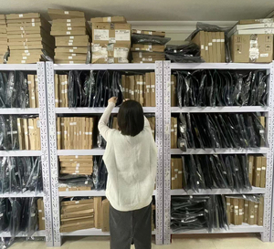 Ban đầu trong kho AD627ARZ-R7 lụa Màn hình ad627a bao bì SOP-8 hoạt động khuếch đại/đệm khuếch đại IC chip - Product Image 3