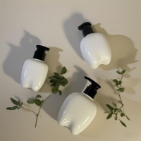 100-250ml Bouteille en plastique Forme de dent Corps pour lavage à la main Lotion capillaire Désinfectant pour les mains Logo personnalisable