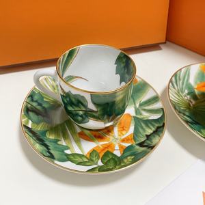 Neues Produkt 2-teiliges Keramik-Kaffeeservice Luxuriöses Bananenmuster Kaffee- und Teetassen aus Porzellan mit Untertassen - Product Image 4