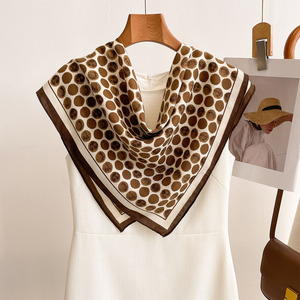 Nuevo Pañuelo de Cintura Cuadrado Grande con Estampado Retro de Puntos Estilo Coreano para Mujer, Multifuncional, de Poliéster, para Uso Diario, Ideal como Regalo - Product Image 2