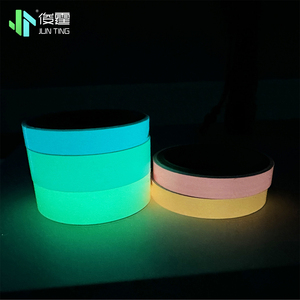 Ruban adhésif photoluminescent en PVC personnalisé, à longue durée de brillance, <span class=keywords><strong>vert</strong></span> réfléchissant, imprimable, pour la sécurité incendie et la décoration - Product Image 1