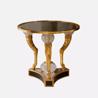 Table d'appoint ronde dorée en bois massif sculpté à la main, style rococo royal français, avec miroir noir et boule de cristal