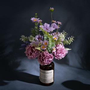 Bouquet de fleurs de pivoine artificielles Xuanruo en tissu tissé plastique pour décoration de mariage CF01387 - Product Image 1