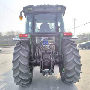 Tracteur agricole à quatre roues motrices Tavol 130HP 140HP 150HP avec <span class=keywords><strong>moteur</strong></span> Yto, pompe, boîte <span class=keywords><strong>de</strong></span> vitesses et <span class=keywords><strong>moteur</strong></span> diesel - Product Image 3