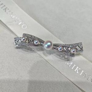 Broches de Moda Japonesa con Lazos Degradados de Xiaohongshu para Ropa de Tres Estaciones - Product Image 2