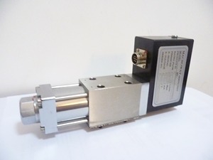 Adapté aux systèmes hydrauliques conventionnels moyens et basse pression, peut remplacer la série 633 D633Z570B à action directe - Product Image 1