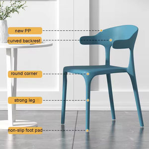 Sillas de Comedor de Plástico de Diseño Italiano, Venta al por Mayor, Muebles para el Hogar y Restaurantes, Uso Interior y Exterior, Silla Pétalo - Product Image 2