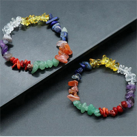 Bracelet de cristaux de guérison de gravier coloré irrégulier naturel 7 Chakra bijoux de mode pour l'artisanat de cristal de cadeau