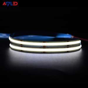 Tira de Luces LED COB, 504 LED/M, Corriente Constante, Sin Puntos Visibles, Garantía de 3 Años, 12V DC, 5000K, Luz Diurna - Product Image 6