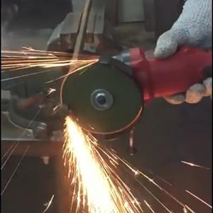 เครื่องเจียร์ไฟฟ้า Uptop ขนาด 115 มม. แบบกะทัดรัด มอเตอร์แบบแปรงถ่าน 800 วัตต์ 12000 รอบต่อนาที สำหรับตัดโลหะและขัดเงา - Product Image 3