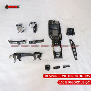 Kit de Interior de Auto en Fibra de Carbono Estilo OME para Ferrari 812 - Product Image 5