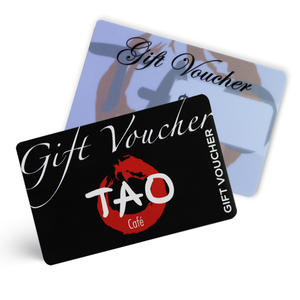 Tarjetas <span class=keywords><strong>de</strong></span> regalo <span class=keywords><strong>de</strong></span> PVC con logotipo personalizado y código <span class=keywords><strong>de</strong></span> barras QR Offset impreso Número <span class=keywords><strong>de</strong></span> serie <span class=keywords><strong>descuento</strong></span> tarjetas <span class=keywords><strong>de</strong></span> plástico para promoción - Product Image 1